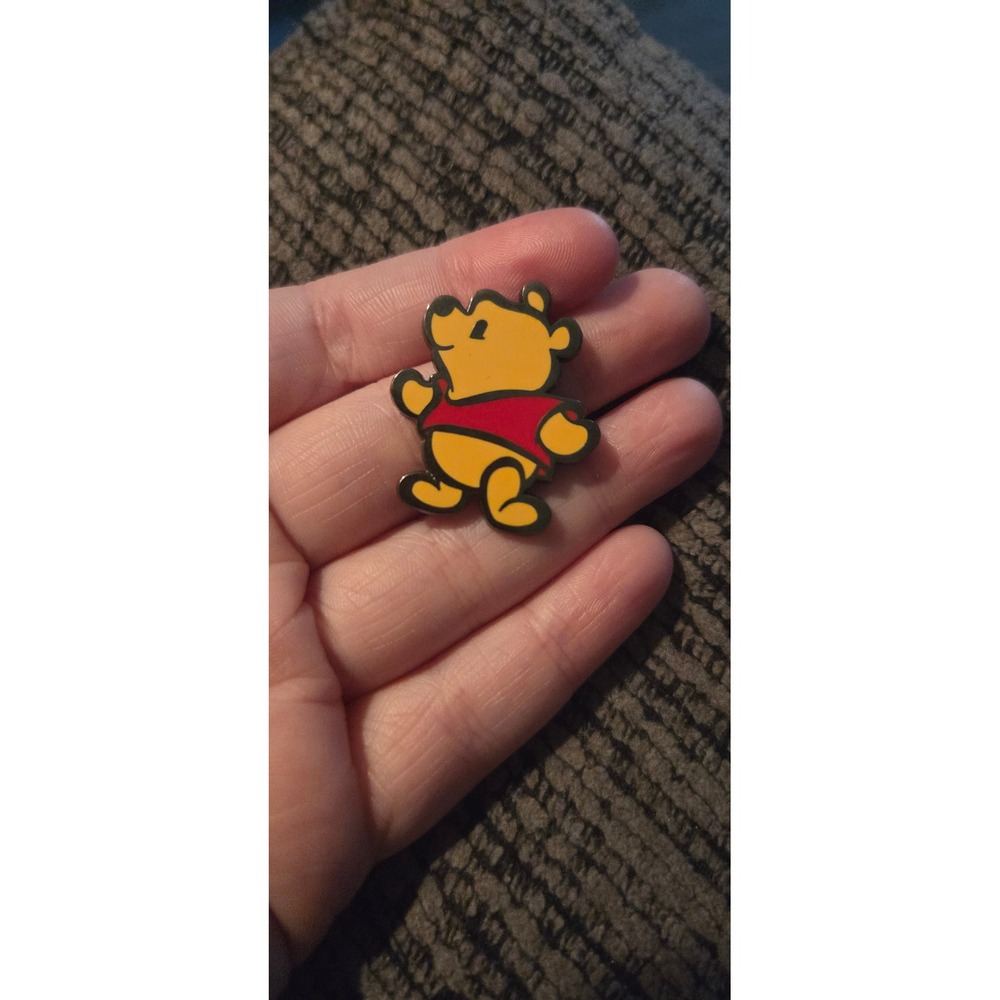 Disney Parks Winnie the Pooh Enamel Trading Pin Classic Red Shirt Yellow Bear